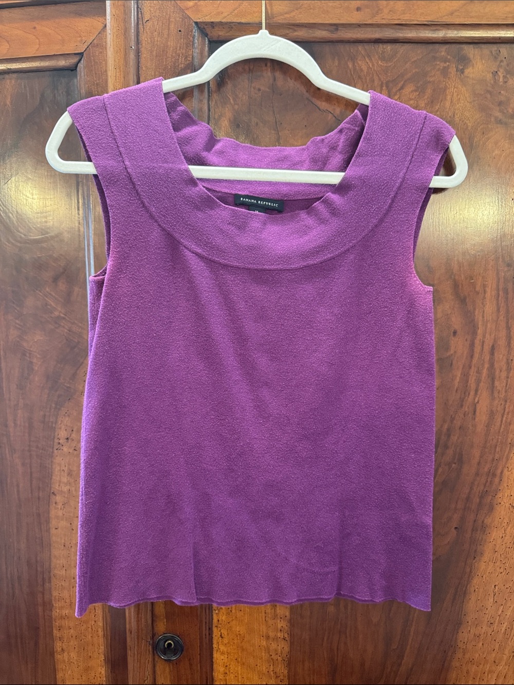 Banana Republic Bright Purple Scoop Neck Sleeveless Top